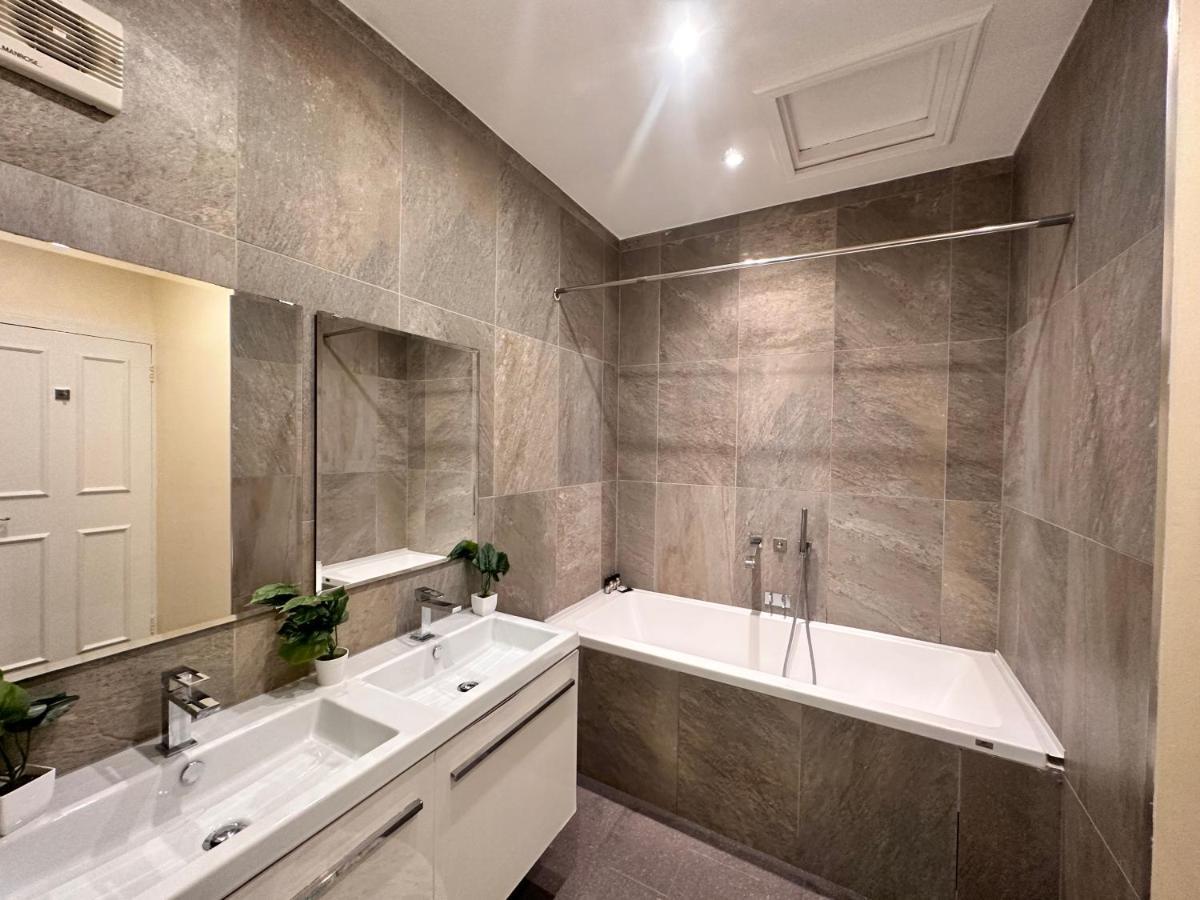 Central London 5-Bedroom, 4 Baths Lovely Villa In Marylebone Eksteriør bilde