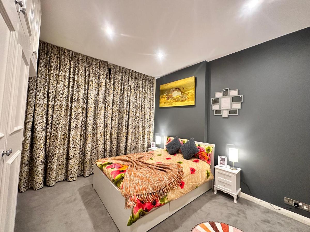 Central London 5-Bedroom, 4 Baths Lovely Villa In Marylebone Eksteriør bilde