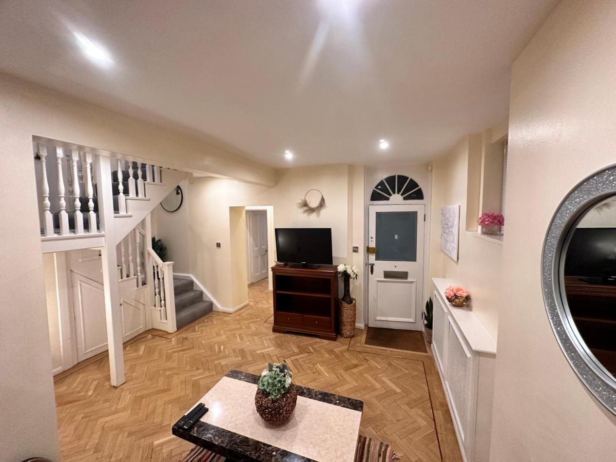 Central London 5-Bedroom, 4 Baths Lovely Villa In Marylebone Eksteriør bilde